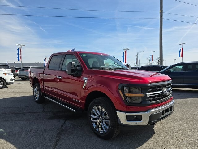 2025 Ford F-150 XLT photo 2