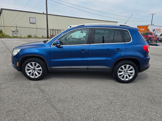 2009 Volkswagen Tiguan SE - Photo 6