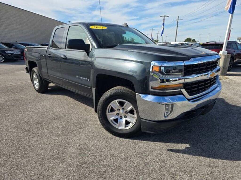 Used 2017 Chevrolet Silverado 1500 LT Truck