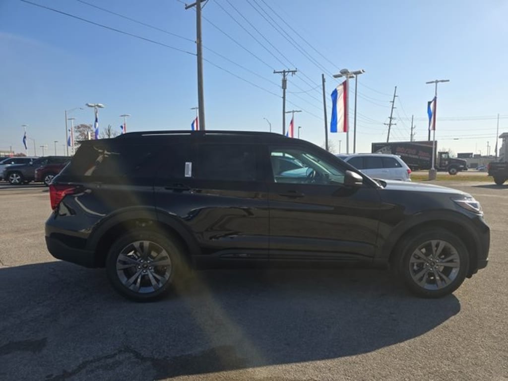 New 2026 Ford Explorer Active SUV