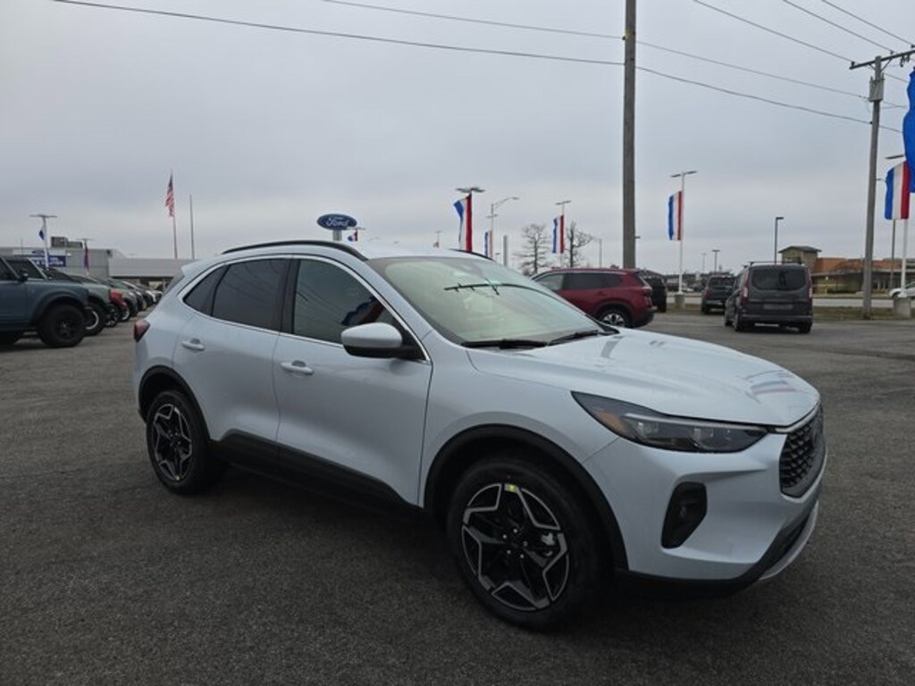 New 2026 Ford Escape Platinum SUV