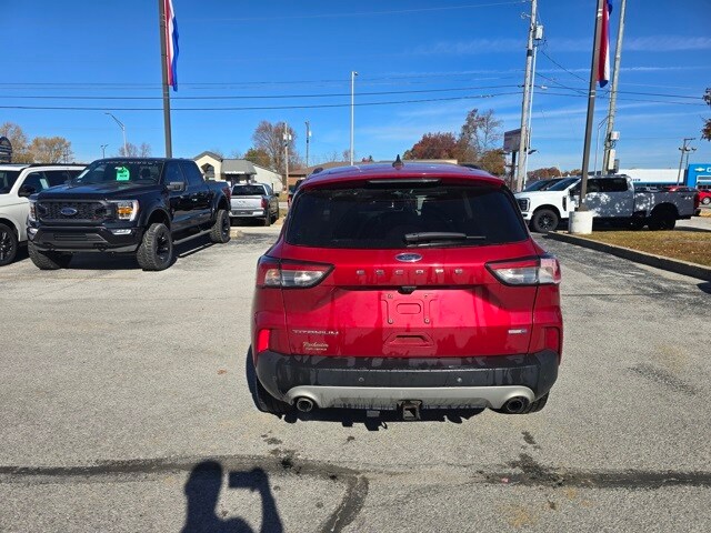 2020 Ford Escape Titanium photo 4