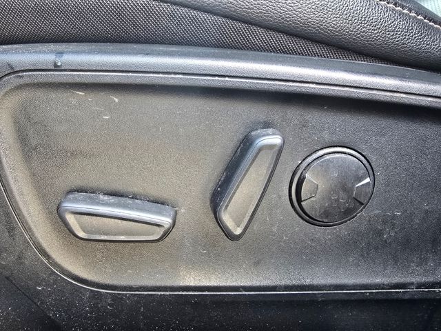 2022 Ford Escape SEL - Photo 16