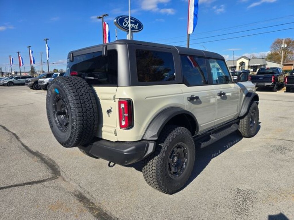 New 2025 Ford Bronco Badlands SUV