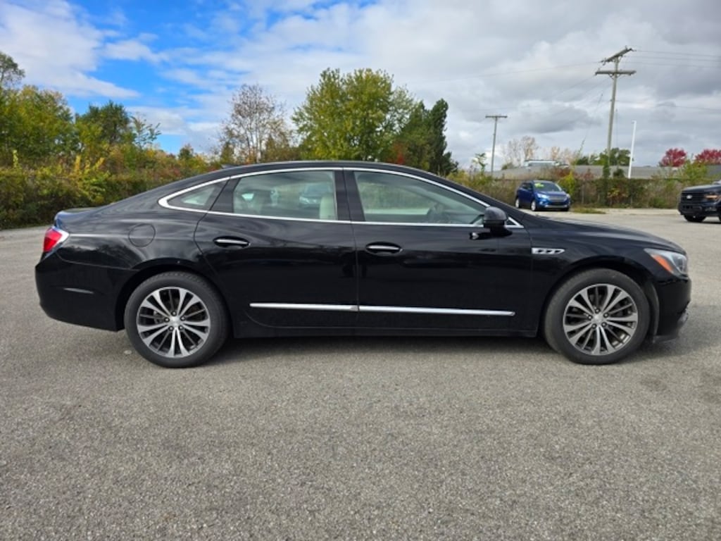 Used 2017 Buick Lacrosse Preferred Sedan