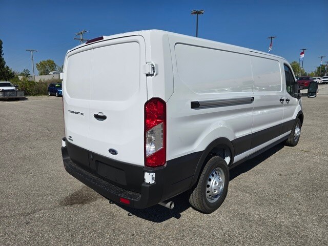 2025 Ford Transit photo 2