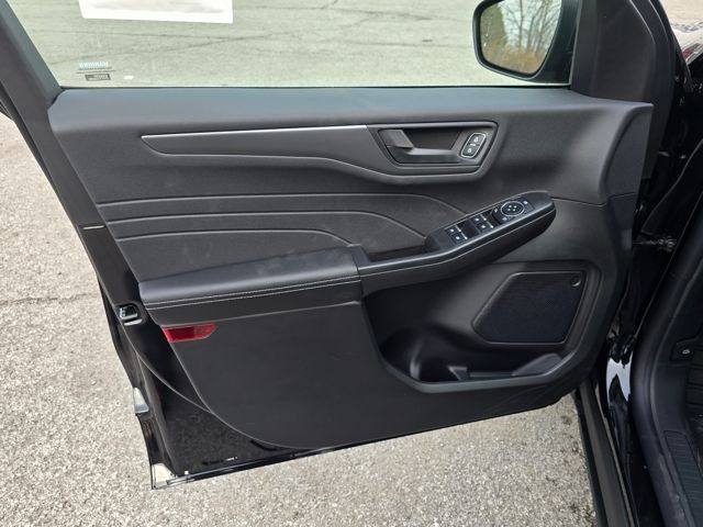 2026 Ford Escape Active - Photo 9