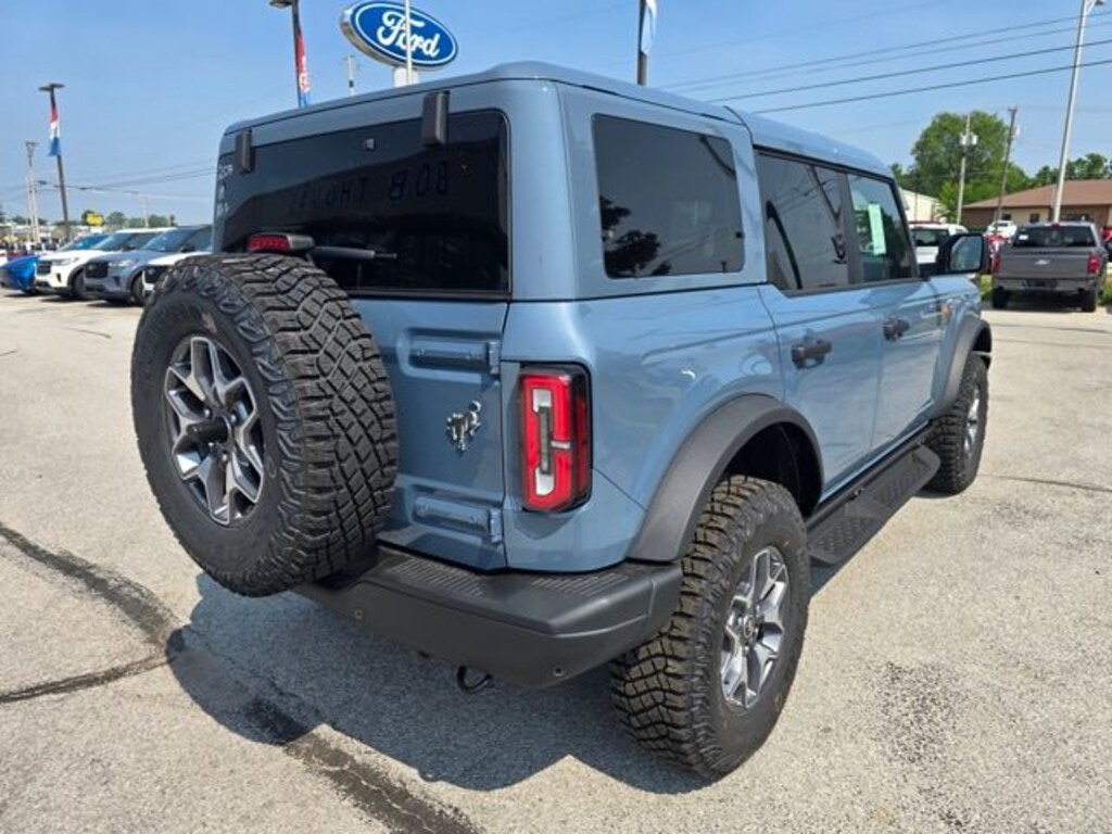 New 2025 Ford Bronco Badlands SUV