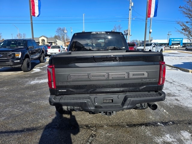 2025 Ford F-150 Raptor photo 3