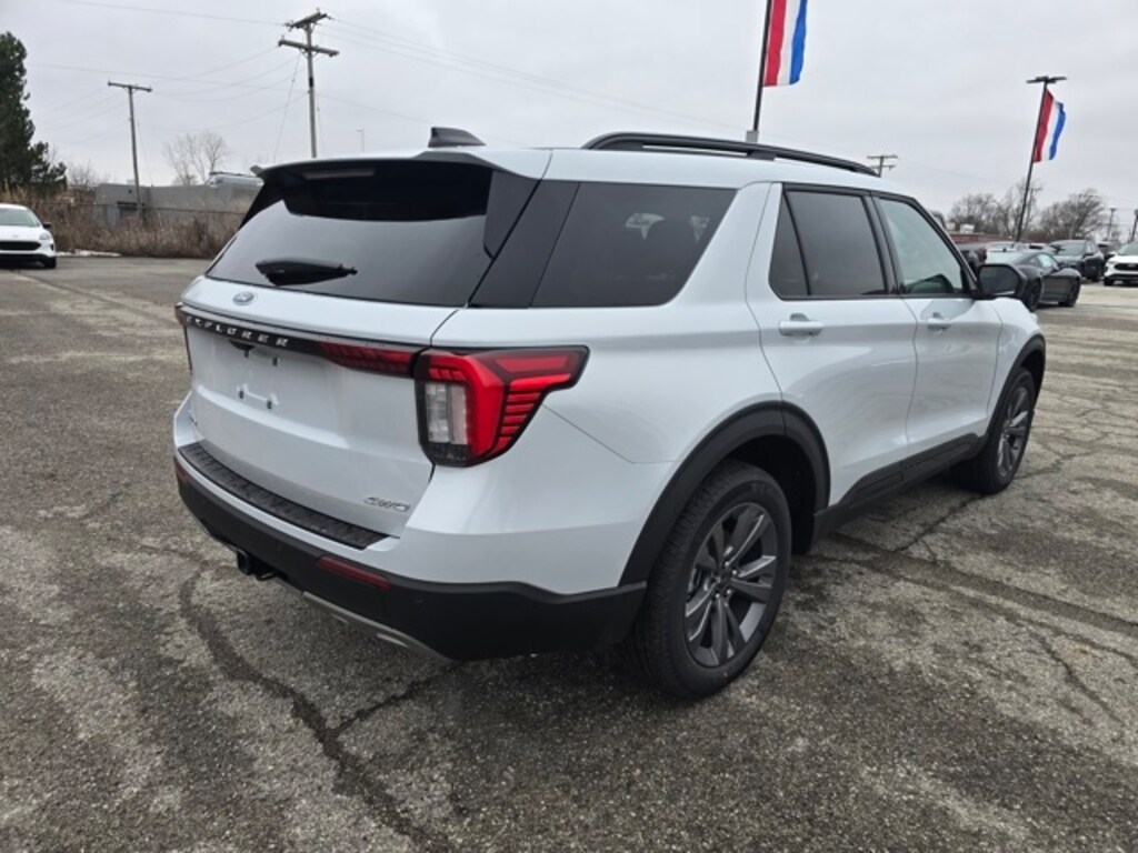 New 2026 Ford Explorer Active SUV