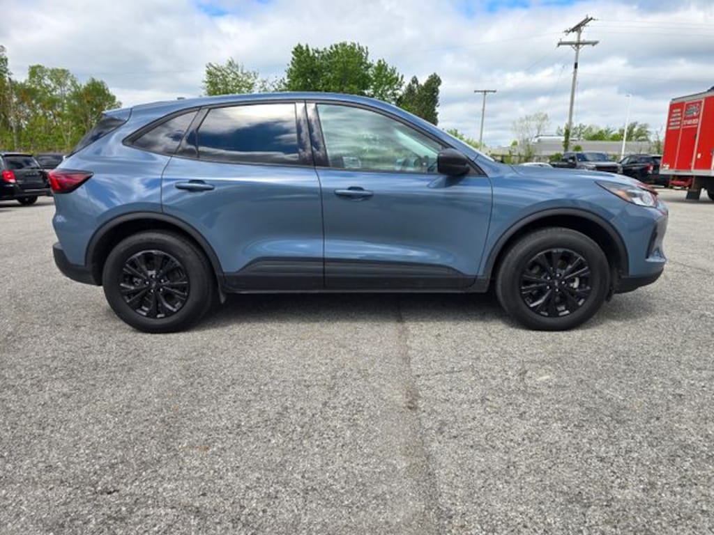 Used 2025 Ford Escape Active SUV