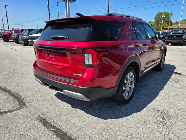 2025 Ford Explorer Platinum photo 3