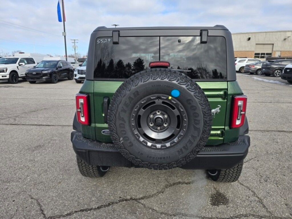 New 2025 Ford Bronco Badlands SUV