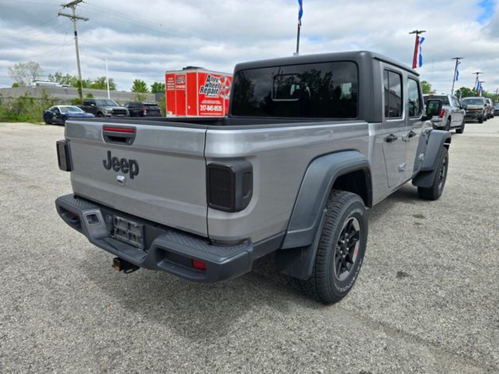 Used 2020 Jeep Gladiator Sport Truck