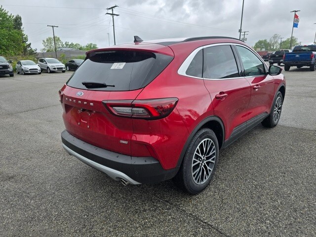 2025 Ford Escape Base photo 3