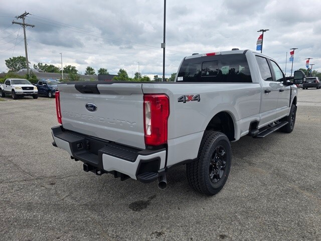 2026 Ford F-250 XL photo 3