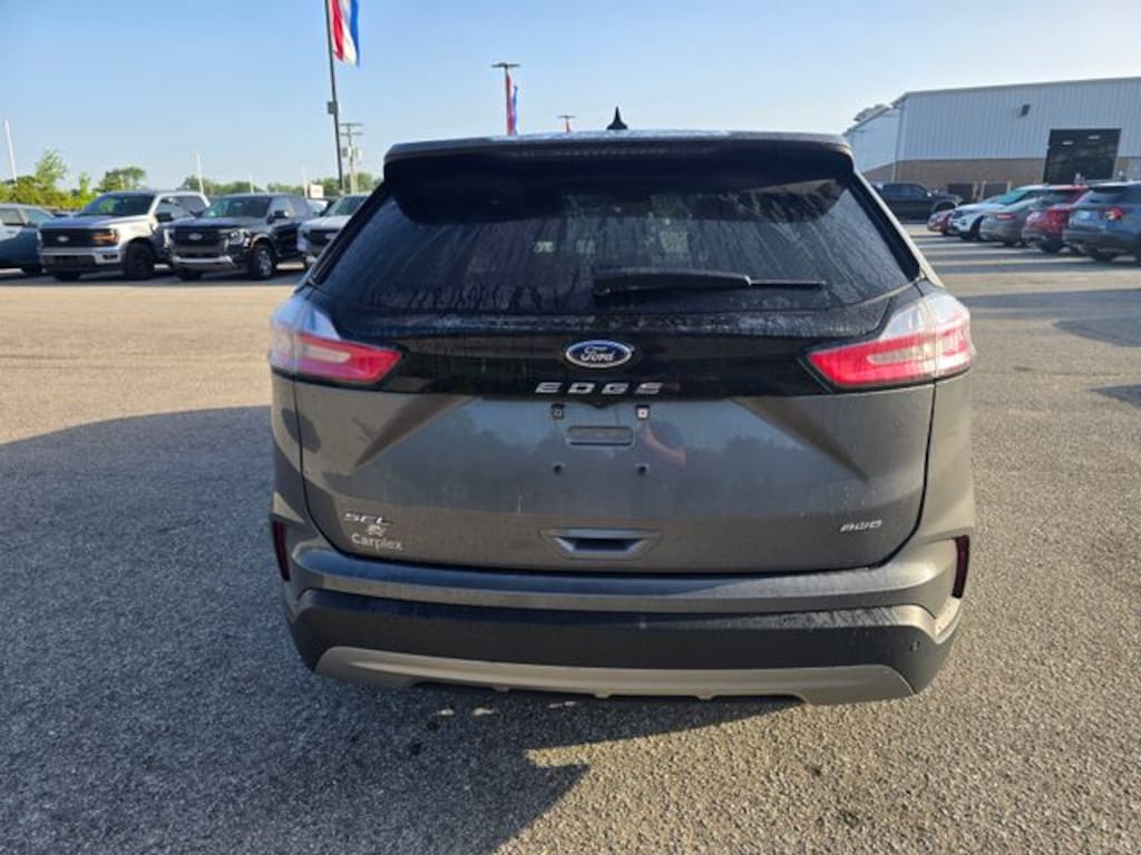 Used 2024 Ford Edge SEL SUV