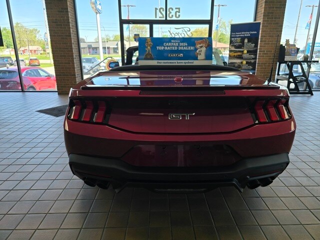 2025 Ford Mustang GT Premium Convertible photo 4