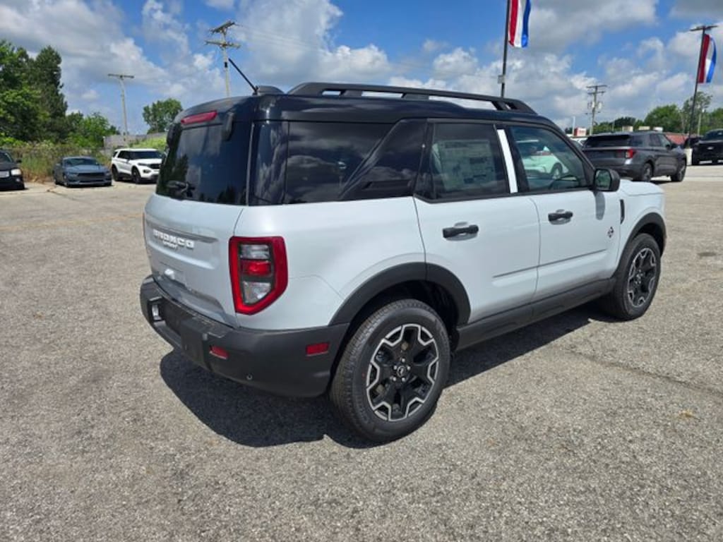 New 2026 Ford Bronco Sport Outer Banks SUV
