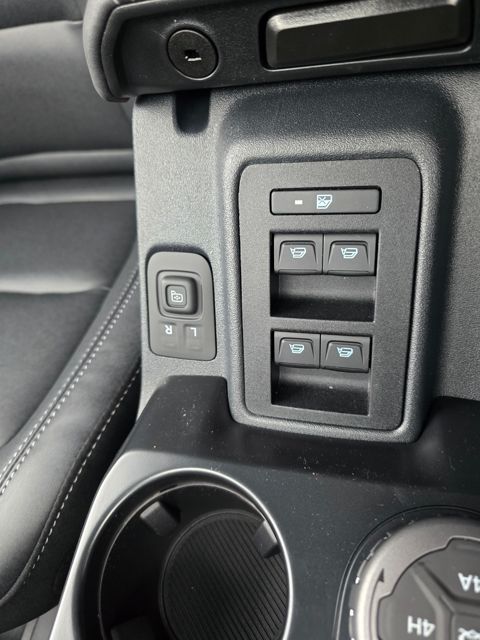 2025 Ford Bronco 4-Door Badlands - Photo 16