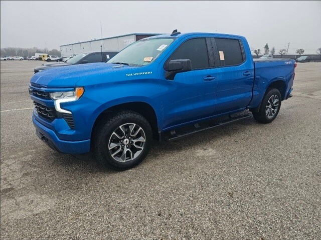 2023 Chevrolet Silverado 1500 RST photo 4