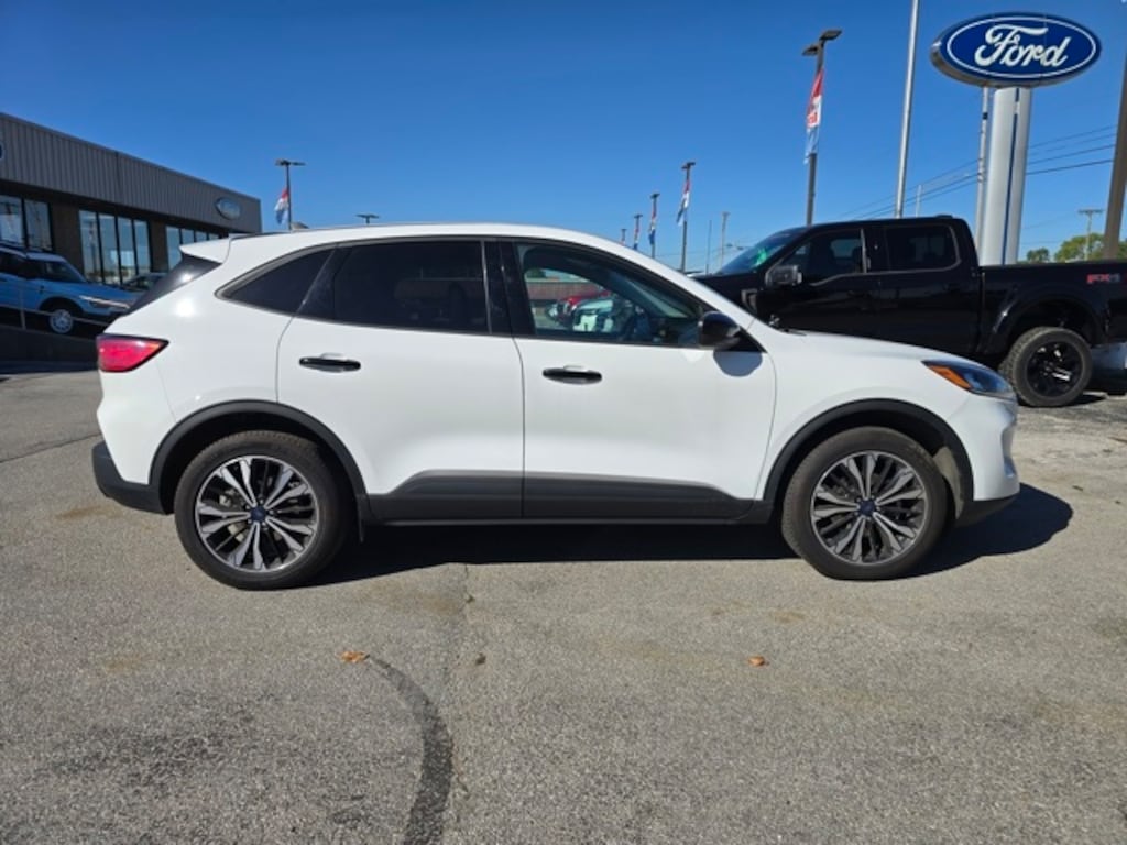 Used 2022 Ford Escape SEL SUV