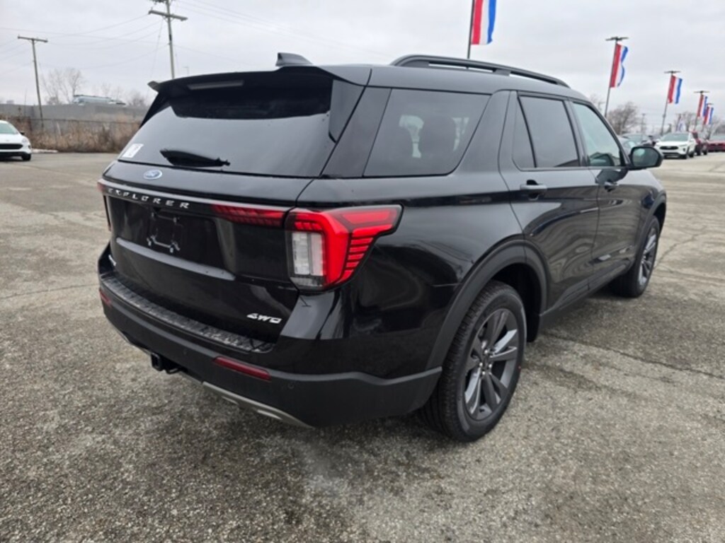 New 2026 Ford Explorer Active SUV