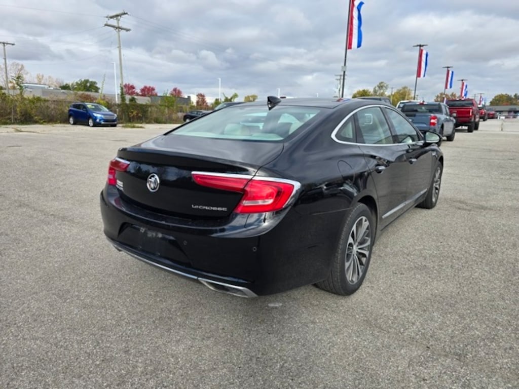 Used 2017 Buick Lacrosse Preferred Sedan