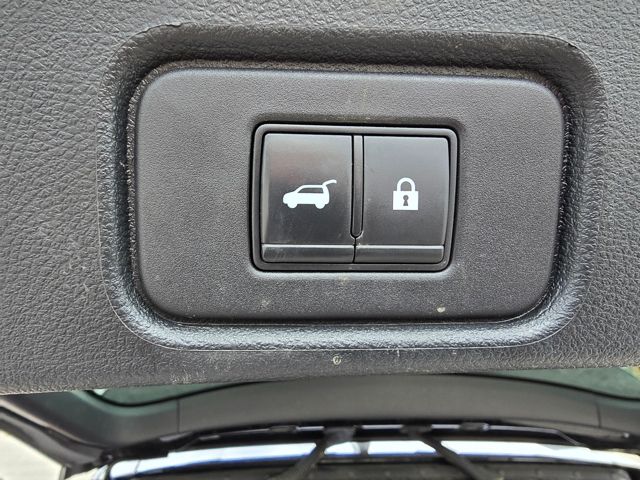 2022 Nissan Pathfinder Platinum - Photo 17