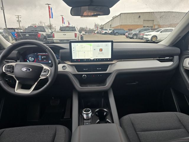 2026 Ford Explorer Active - Photo 15