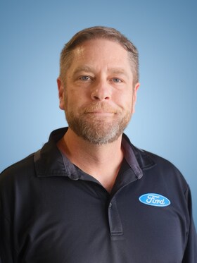 Staff member David Smith from ID_c39358083c13