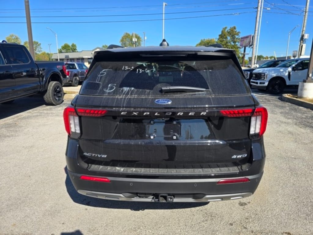 New 2025 Ford Explorer Active SUV