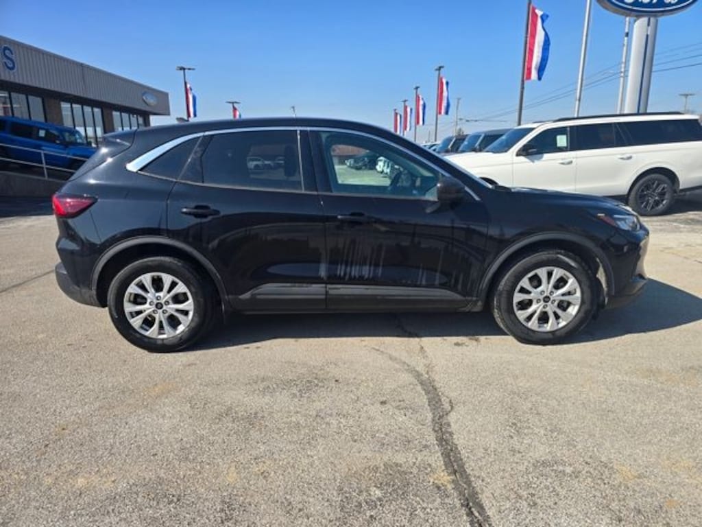 Used 2024 Ford Escape Active SUV