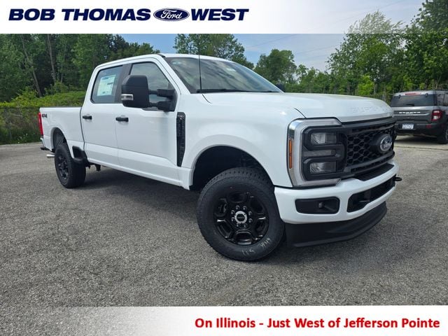 2026 Ford F-350 XL 4x4 Crew Cab 6-3/4' Box SRW's photo