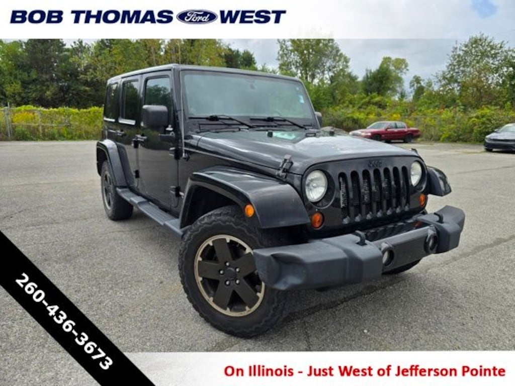 Used 2012 Jeep Wrangler Unlimited Sahara SUV