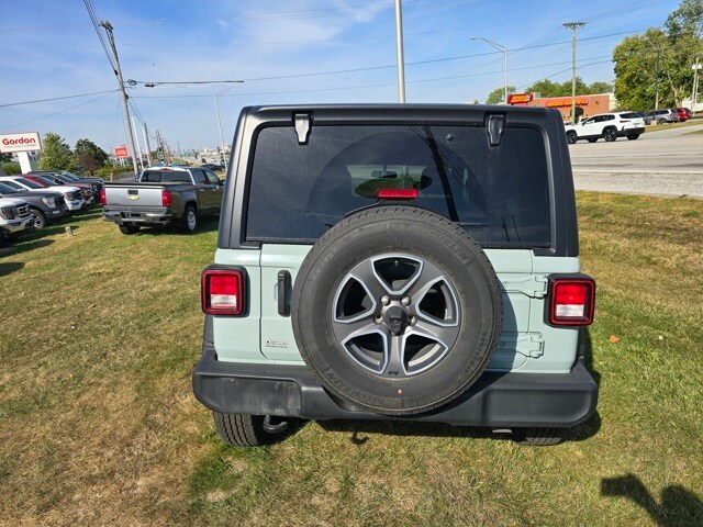 2023 Jeep Wrangler Sport S photo 4