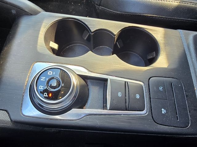 2022 Ford Escape SEL - Photo 17