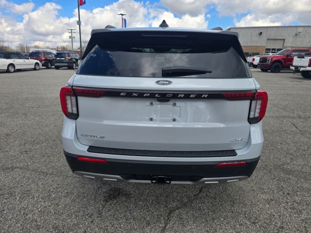 New 2026 Ford Explorer Active SUV