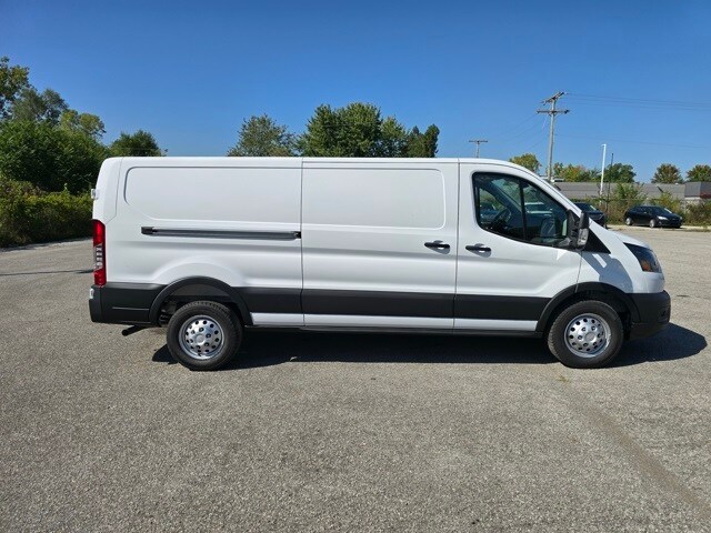 2025 Ford Transit photo 2