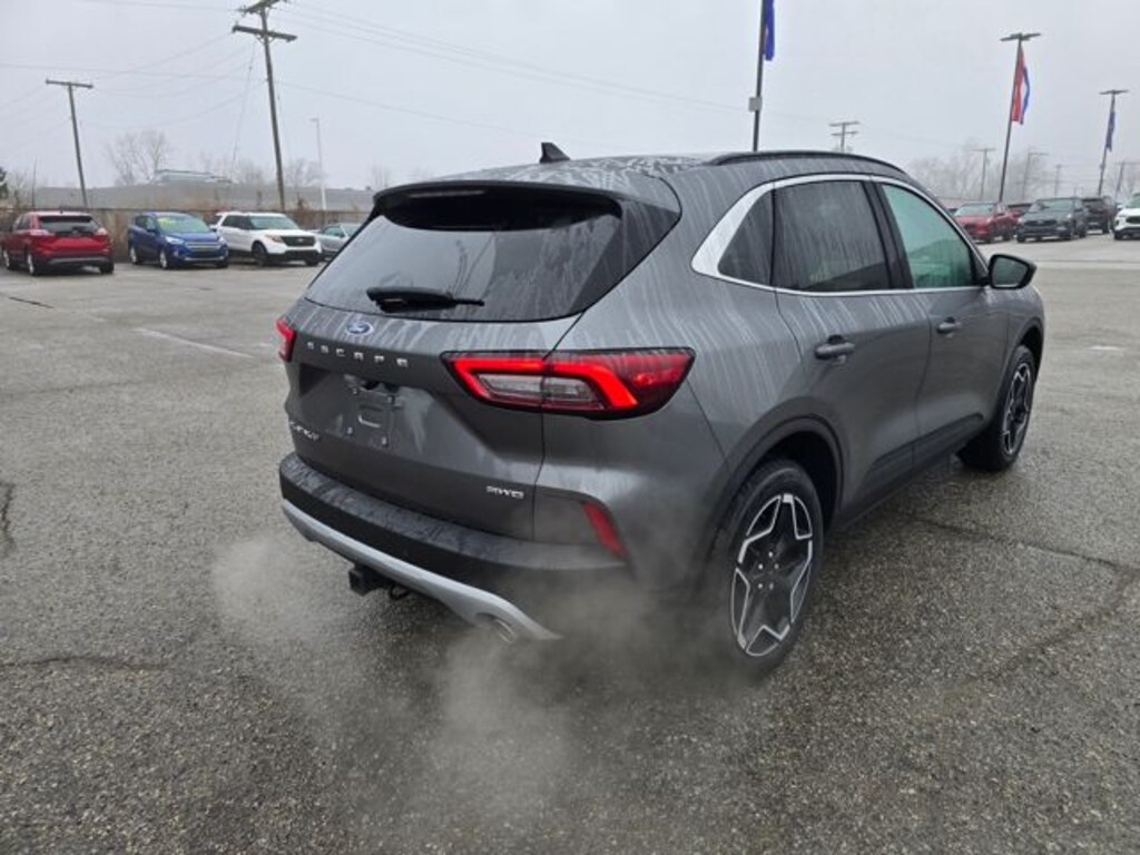 New 2026 Ford Escape Platinum SUV