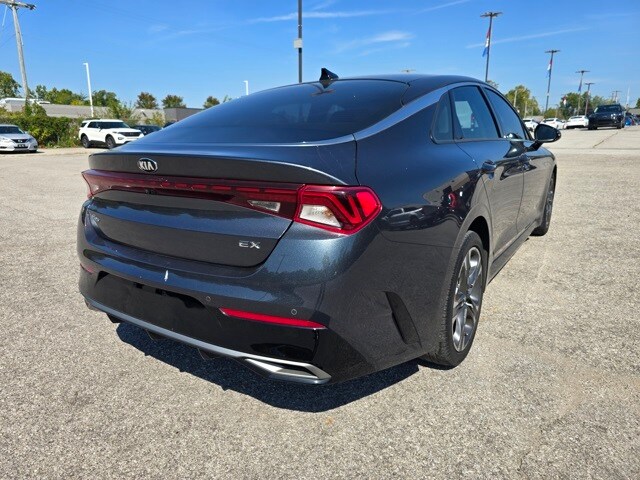 2021 Kia K5 EX photo 3