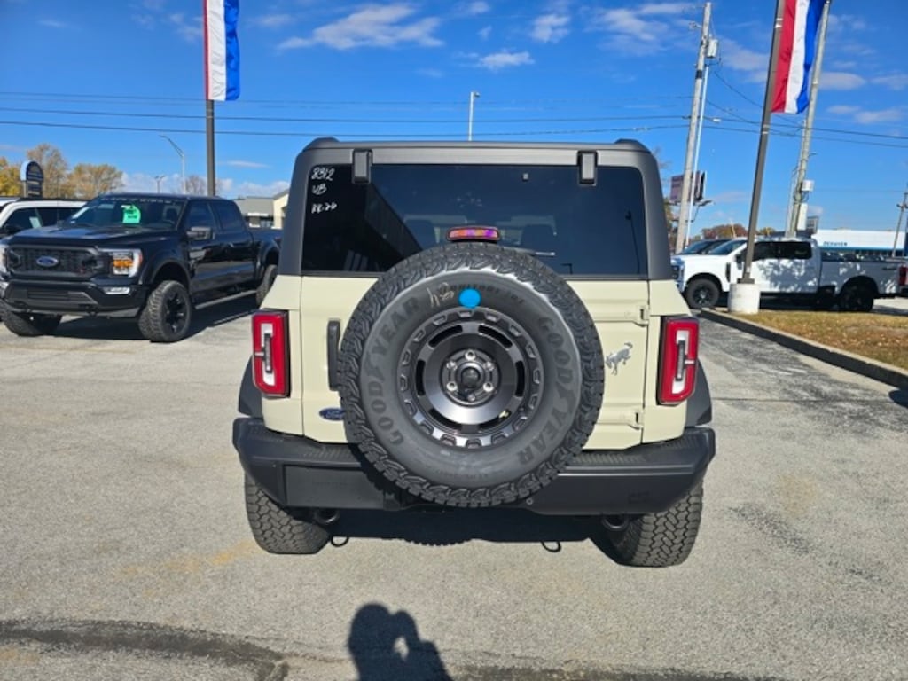 New 2025 Ford Bronco Badlands SUV