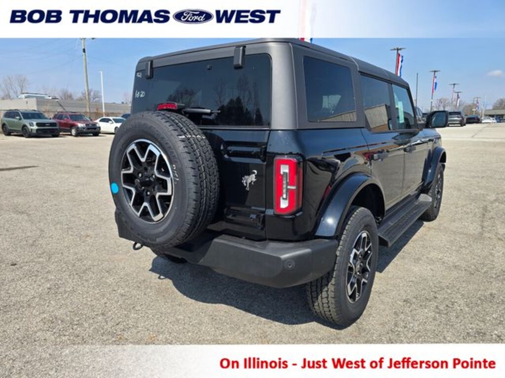 New 2026 Ford Bronco Outer Banks SUV