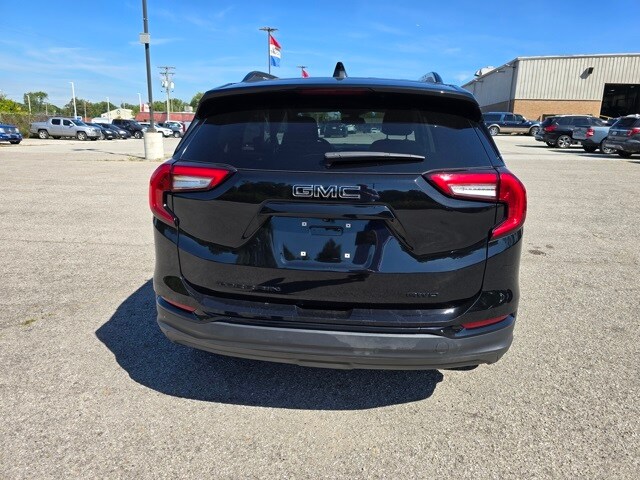 2022 Gmc Terrain SLE Elevation photo 2