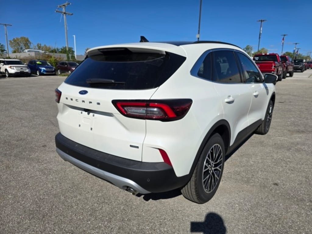 New 2026 Ford Escape Base SUV