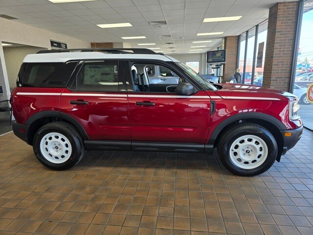 2025 Ford Bronco Sport Heritage photo 2