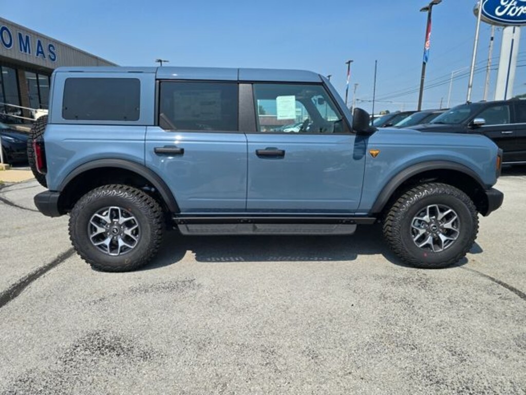 New 2025 Ford Bronco Badlands SUV