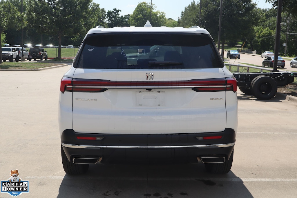 Used 2026 Buick Enclave Preferred SUV