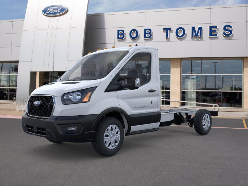 2025 Ford Transit Cutaway Base - Photo 11