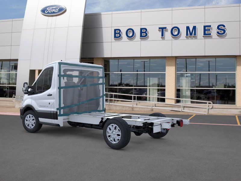 2025 Ford Transit Cutaway Base - Photo 12